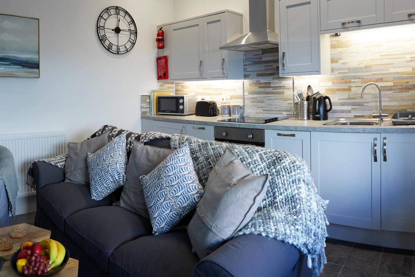 Seascape - Fantastic Location With Sea Views! Apartment Scarborough Exterior photo